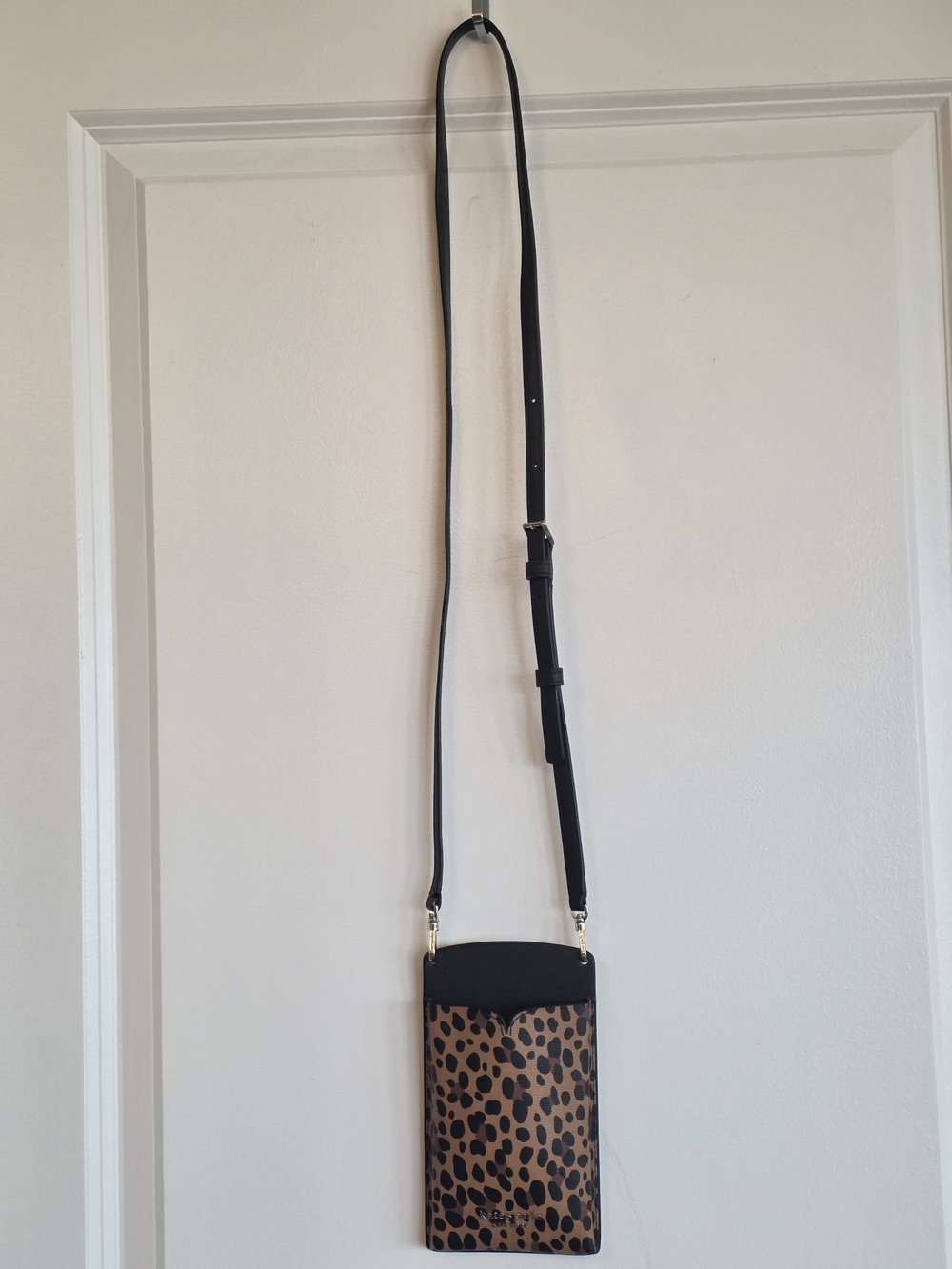 Kate Spade Spencer Leopard Slim Phone Crossbody - Picture 6 of 6